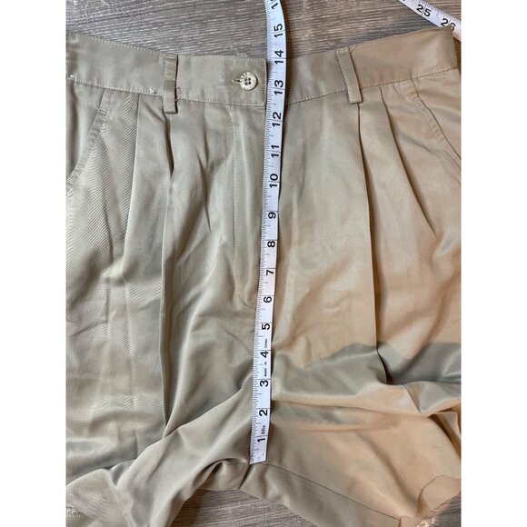 Vintage 90s Izod Club Khaki Pleated High Waisted Mom Shorts Sz 8 - Picture 8 of 9